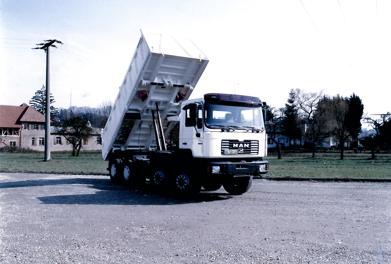 zweiter LKW